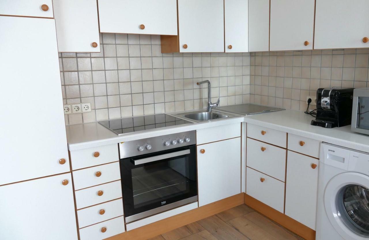 Gaestehaus Fischbach Jois Bagian luar foto