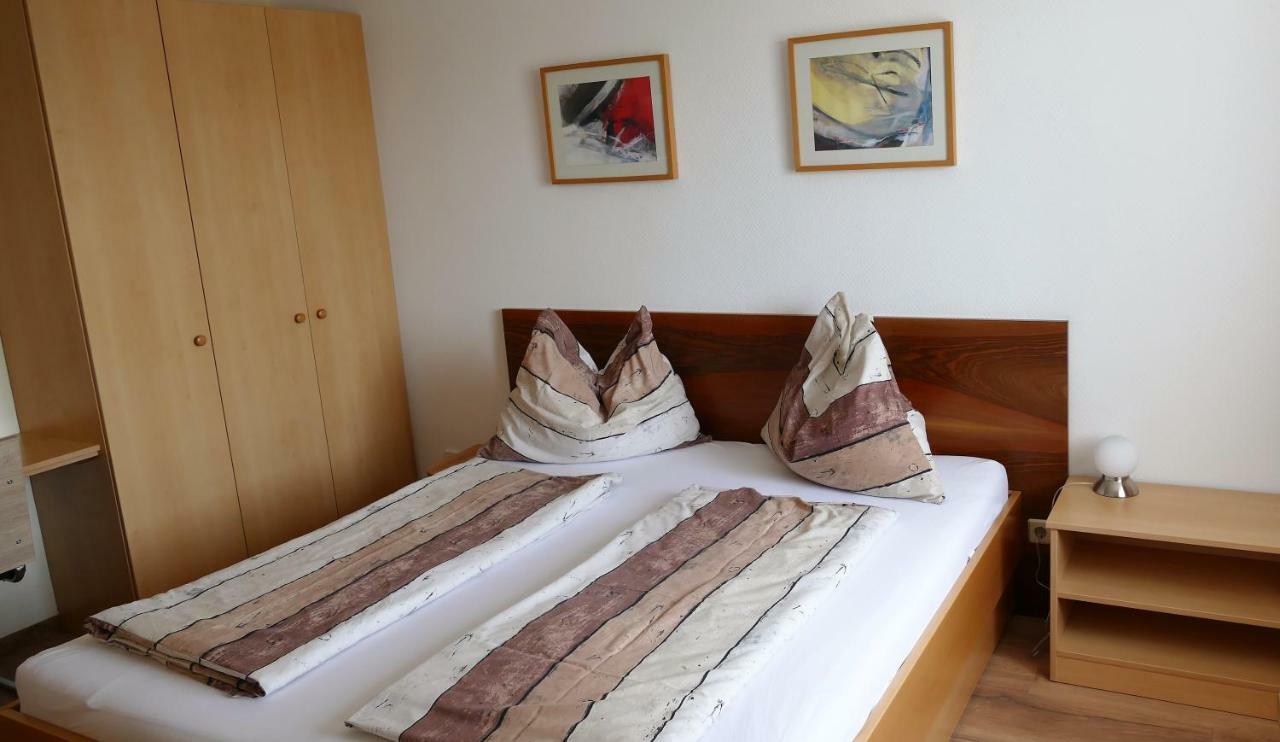Gaestehaus Fischbach Jois Bagian luar foto