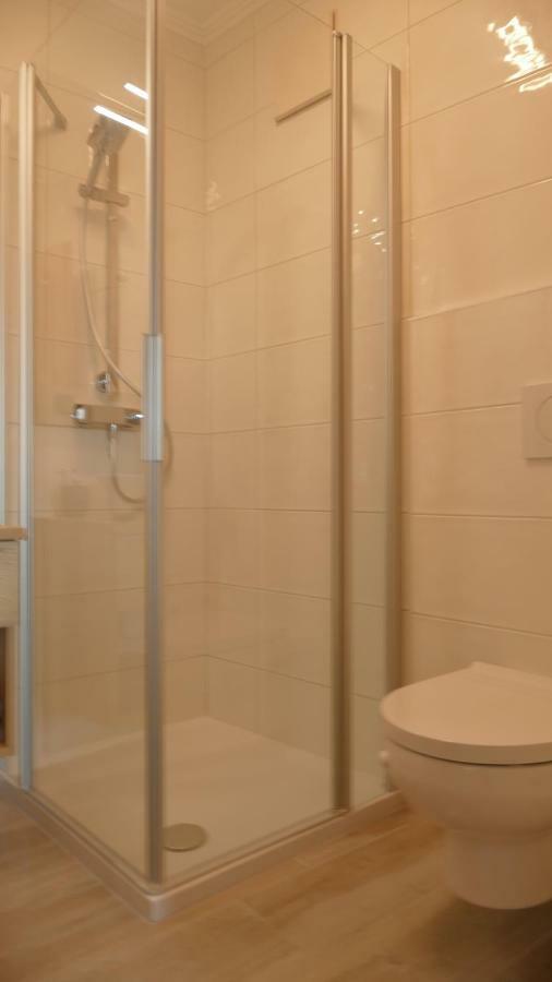 Gaestehaus Fischbach Jois Bagian luar foto